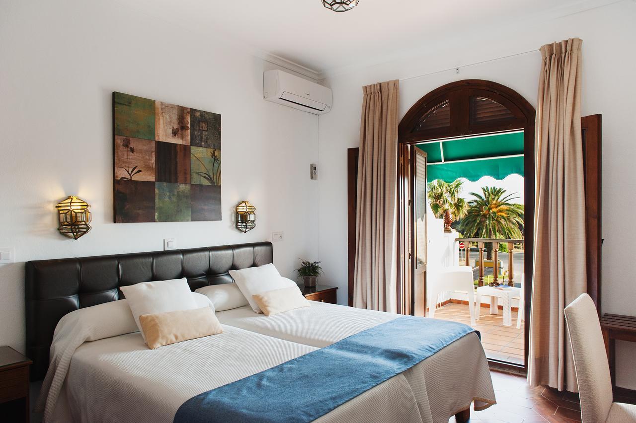 Hotel La Codorniz à Tarifa Extérieur photo